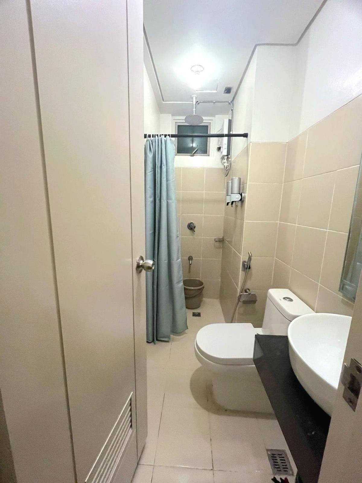 Bed and Breakfast Pioneer Woodlands Mandaluyong Exterior foto